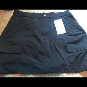 Athleta Trekkie Skort